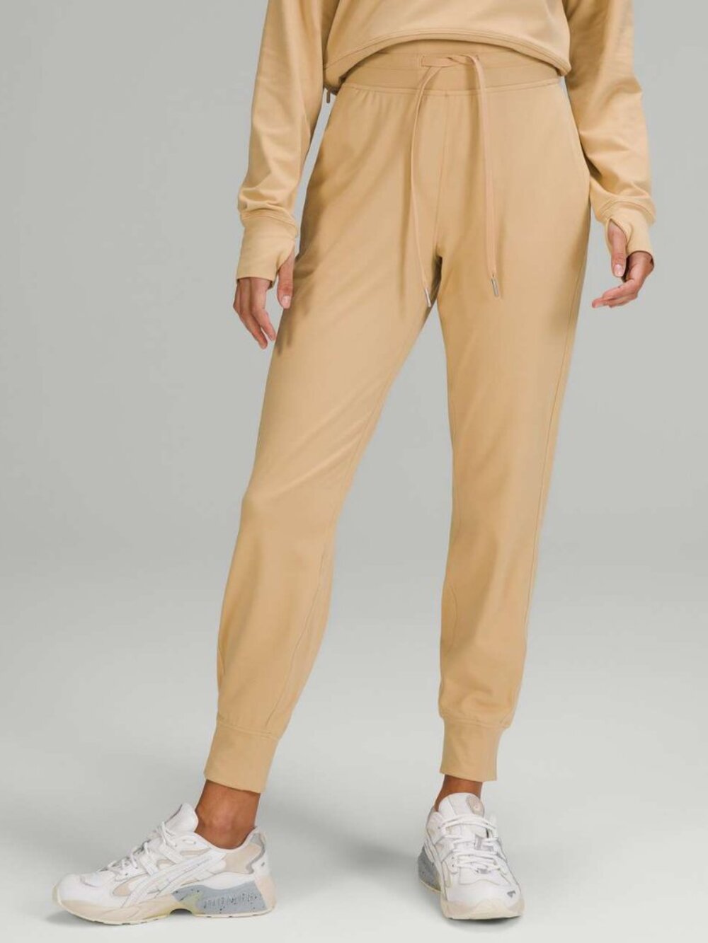 Lululemon Ready to Rulu High-Rise Jogger in Pecan Tan
